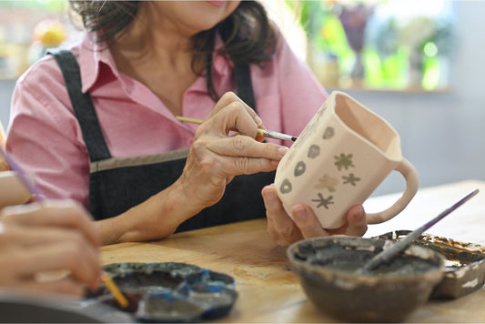 Glasering för nybörjare – så lyckas du med dina första glasyrer