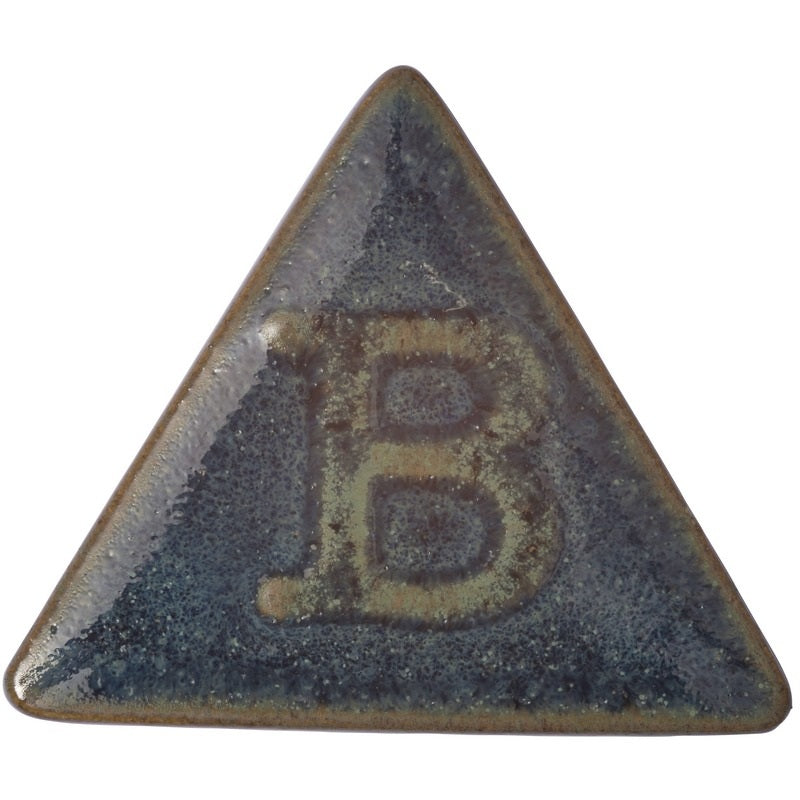 BOTZ 9883 Black blue speckle – leverantörens originalbild av glasyrprov