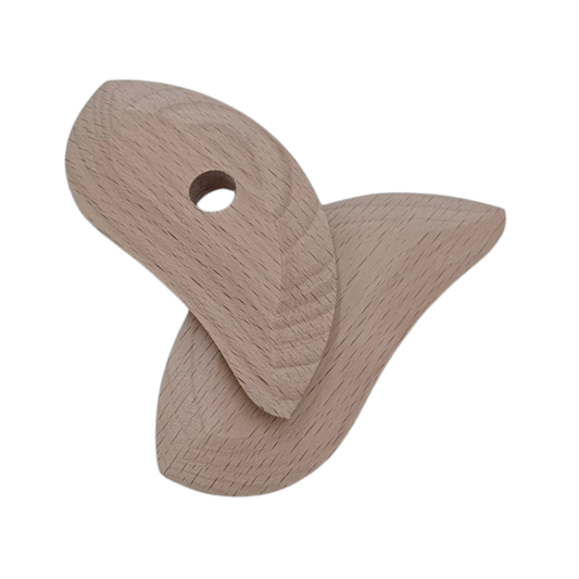Litet drejsken i trä – 90 × 40 mm