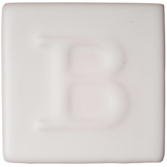 BOTZ:s provplatta med 9107 White matt.