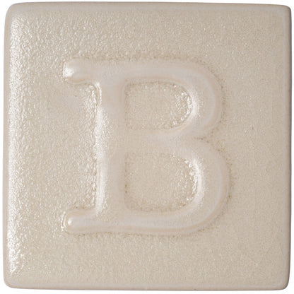 BOTZ:s provplatta med 9346 Antique white.
