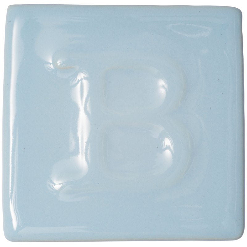 BOTZ:s provplatta med 9370 Baby blue.