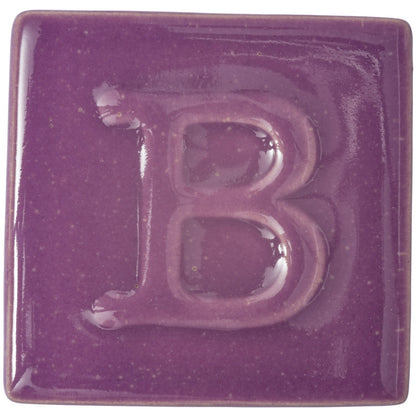 BOTZ:s provplatta med 9477 Mauve.
