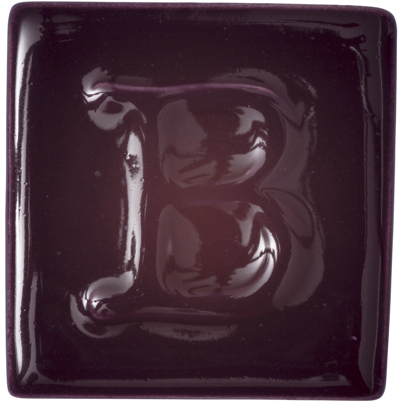 BOTZ:s provplatta med 9562 Aubergine.