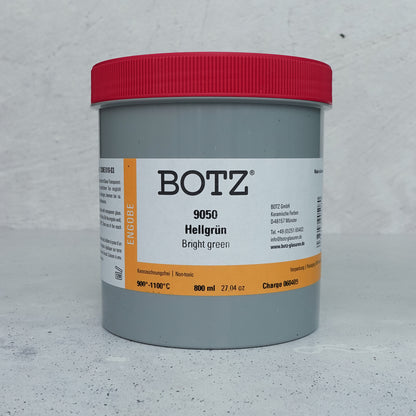 BOTZ engober. BOTZ 9050 Bright Green i 800 ml-burk.