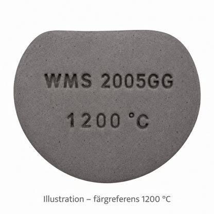 Illustrerad rund provplatta – Sibelco WMS2005, färgreferens från leverantörens prov vid 1200 °C. Ej fotograferat brännprov.